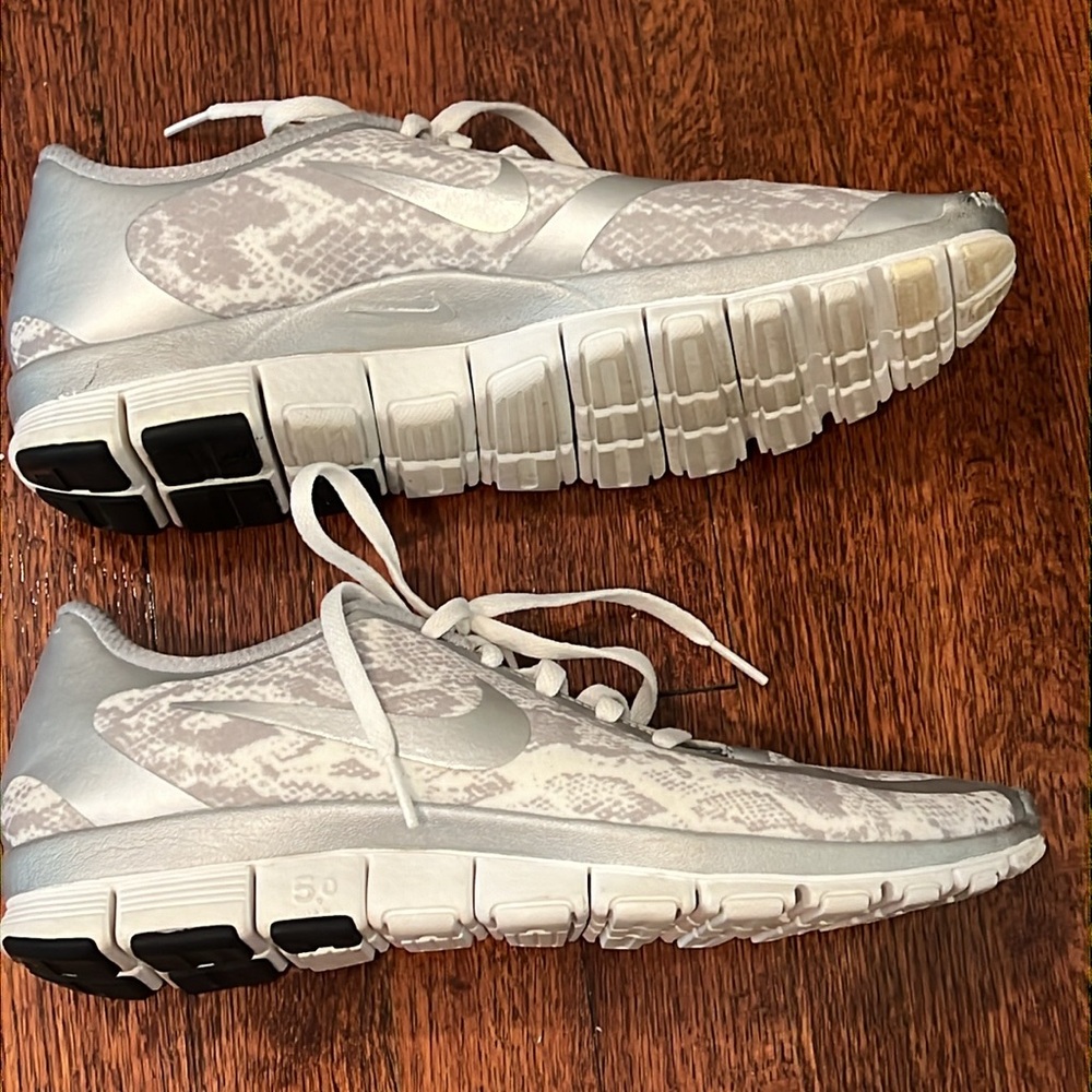 Nike Free 5.0s - Python And Silver! - image 5
